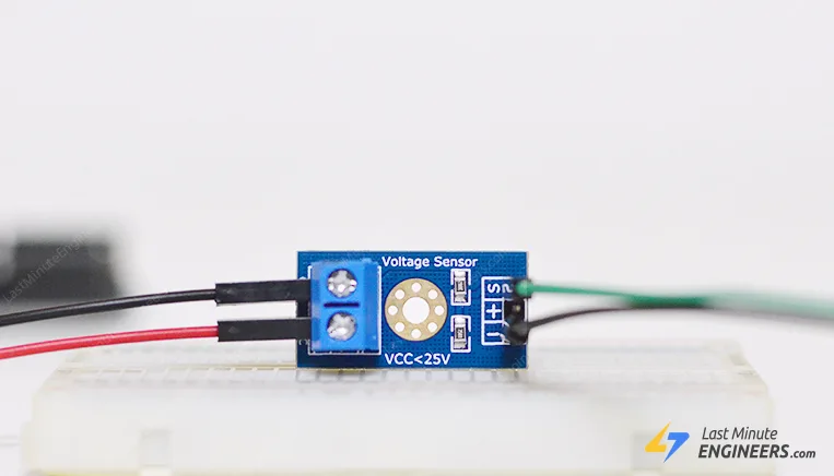 Tutorial-for-Interfacing-Voltage-Sensor-with-Arduino